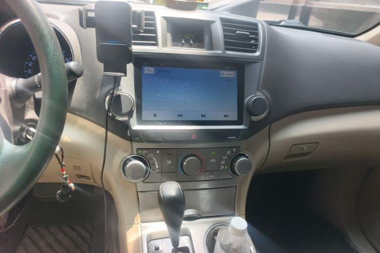 Used Toyota Highlander 2012 2.7L 2WD 5-Seater Elite Edition Audio And AC Panel