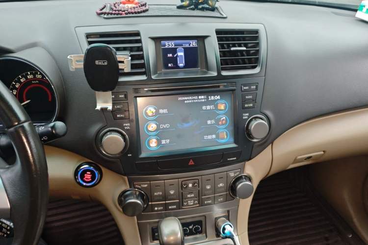 Used Toyota Highlander 2012 2.7L Two-Wheel Drive 7-Seater Luxury Edition Audio And AC Panel