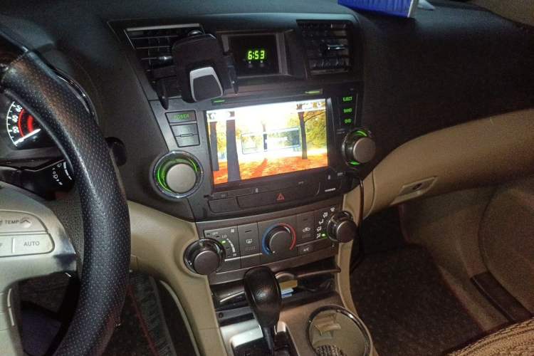 Used Toyota Highlander 2012 2.7L 2WD 5-Seater Elite Edition Audio And AC Panel
