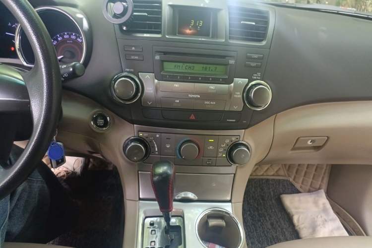 Used Toyota Highlander 2012 2.7L 2WD 5-Seater Elite Edition Audio And AC Panel