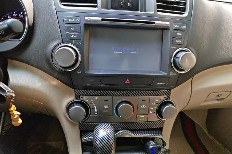 Used Toyota Highlander 2012 2.7L 2WD 5-Seater Elite Edition Audio And AC Panel