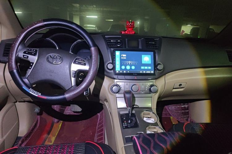 Used Toyota Highlander 2012 2.7L 2WD 5-Seater Elite Edition Center Console