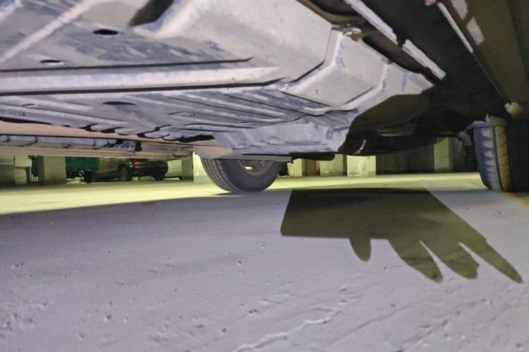 Used Toyota Highlander 2012 2.7L 2WD 5-Seater Elite Edition Chassis Front Left