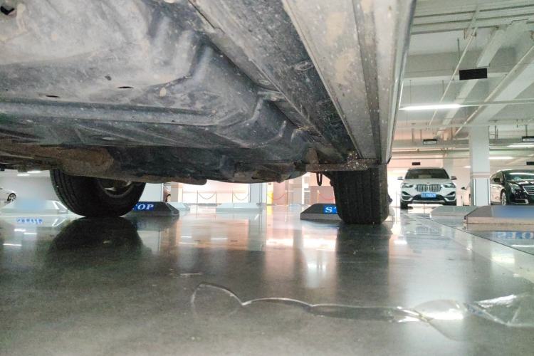 Used Toyota Highlander 2012 2.7L 2WD 5-Seater Elite Edition Chassis Front Left