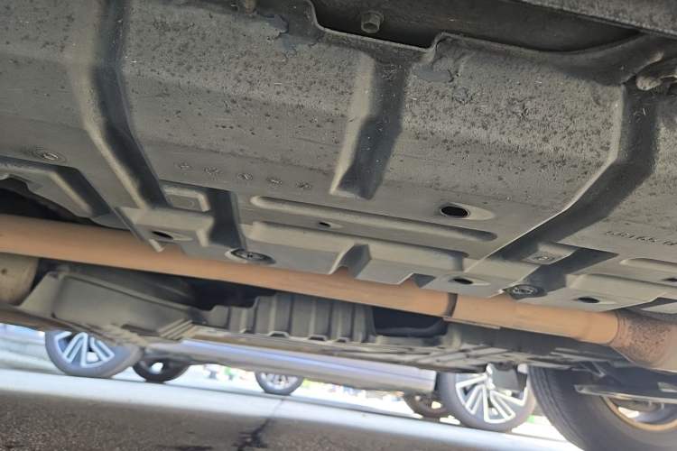 Used Toyota Highlander 2012 2.7L 2WD 5-Seater Elite Edition Chassis Front Left
