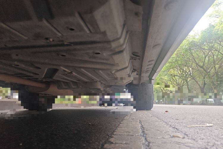 Used Toyota Highlander 2012 2.7L 2WD 5-Seater Elite Edition Chassis Front Left
