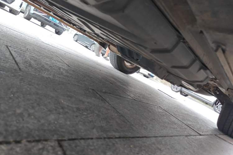 Used Toyota Highlander 2012 2.7L 2WD 5-Seater Elite Edition Chassis Front Left