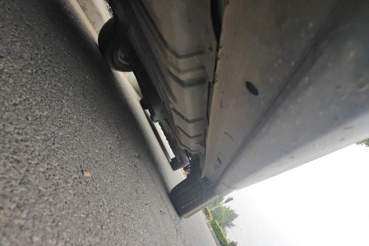 Used Toyota Highlander 2012 2.7L 2WD 5-Seater Elite Edition Chassis Front Left