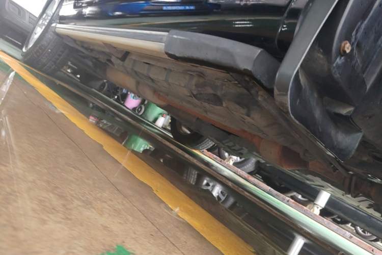 Used Toyota Highlander 2012 3.5L 4x4 7-Seater Ultimate Edition Chassis Front Right