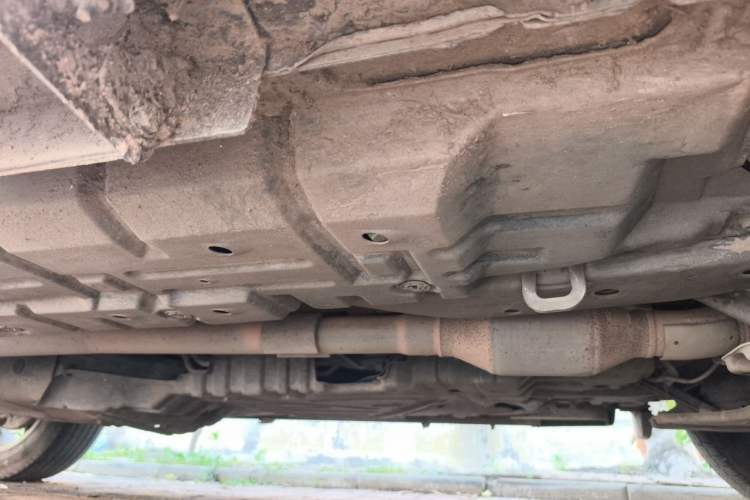 Used Toyota Highlander 2012 2.7L Two-Wheel Drive 7-Seater Luxury Edition Chassis Front Right