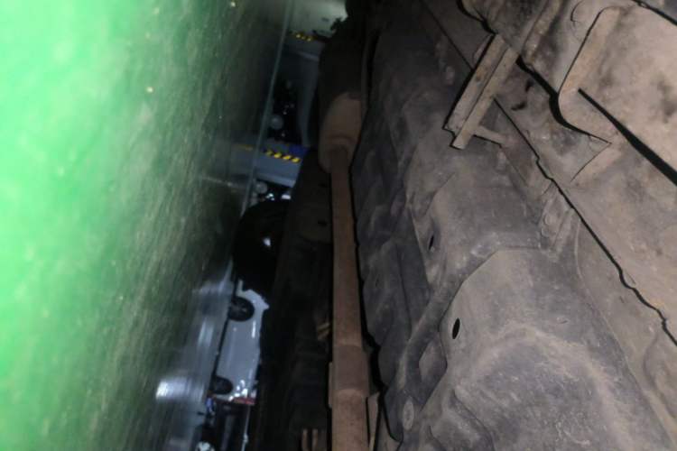 Used Toyota Highlander 2012 2.7L Two-Wheel Drive 7-Seater Ultimate Edition Chassis Front Right