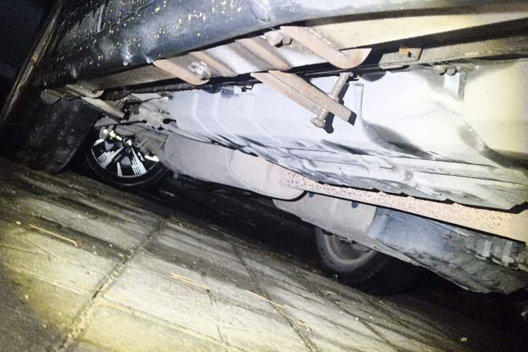 Used Toyota Highlander 2012 2.7L 2WD 5-Seater Elite Edition Chassis Front Right