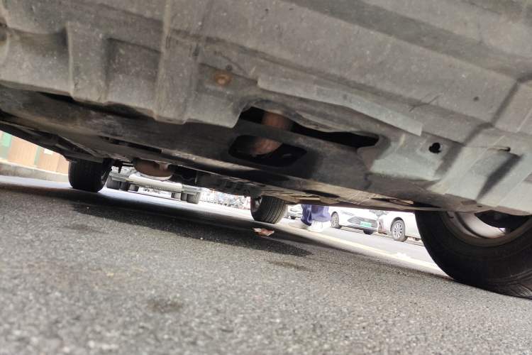 Used Toyota Highlander 2012 2.7L Two-Wheel Drive 7-Seater Elite Edition Chassis Front