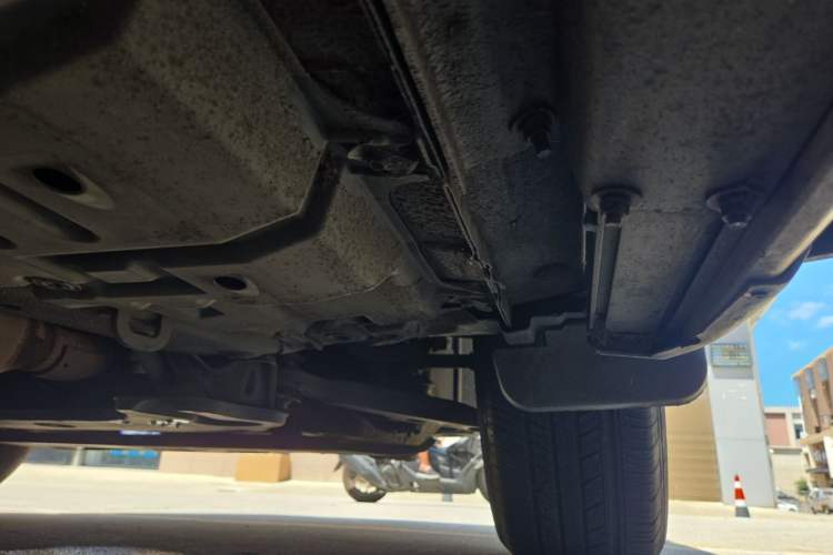 Used Toyota Highlander 2012 2.7L 2WD 5-Seater Elite Edition Chassis Front