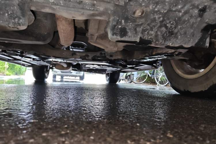 Used Toyota Highlander 2012 2.7L 2WD 5-Seater Elite Edition Chassis Front
