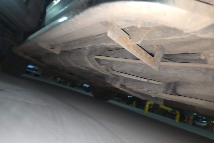 Used Toyota Highlander 2012 2.7L Two-Wheel Drive 7-Seater Elite Edition Chassis Rear Left
