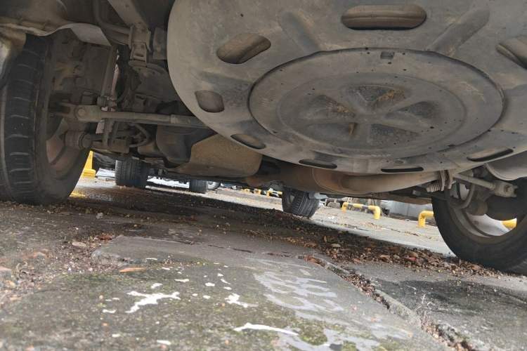 Used Toyota Highlander 2012 2.7L Two-Wheel Drive 5-Seater Sport Edition Chassis Rear