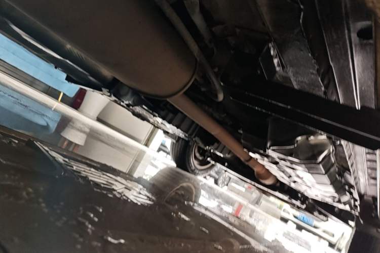 Used Toyota Highlander 2012 2.7L Two-Wheel Drive 7-Seater Luxury Edition Chassis Rear Right