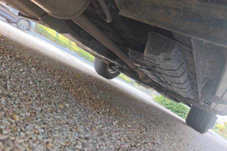 Used Toyota Highlander 2012 2.7L Two-Wheel Drive 7-Seater Elite Edition Chassis Rear Right