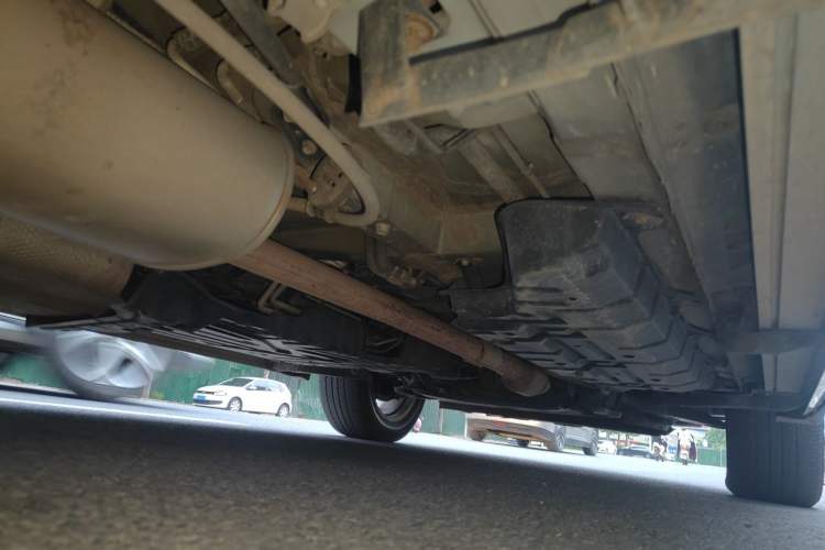 Used Toyota Highlander 2012 2.7L Two-Wheel Drive 7-Seater Luxury Edition Chassis Rear Right