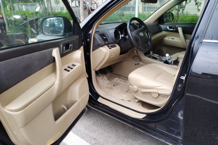 Used Toyota Highlander 2012 3.5L 4x4 7-Seater Elite Edition Driver Seat