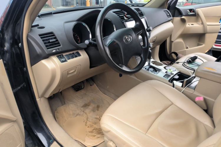 Used Toyota Highlander 2012 3.5L 4x4 7-Seater Elite Edition Driver Seat