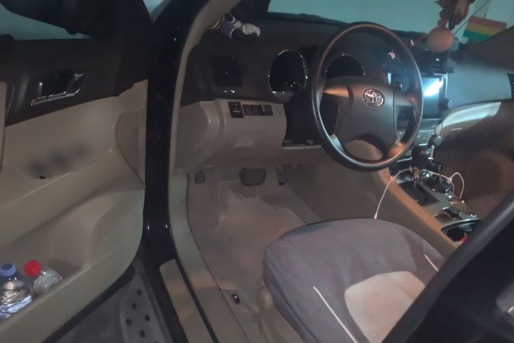 Used Toyota Highlander 2012 2.7L 2WD 5-Seater Elite Edition Driver Seat