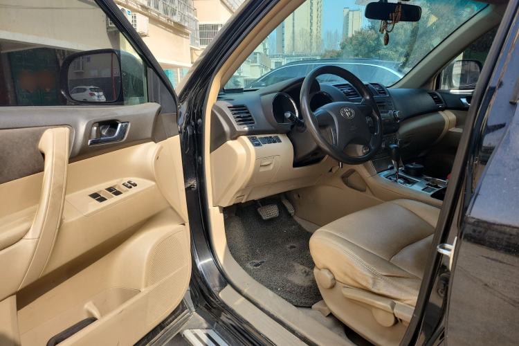 Used Toyota Highlander 2012 2.7L 2WD 5-Seater Elite Edition Driver Seat