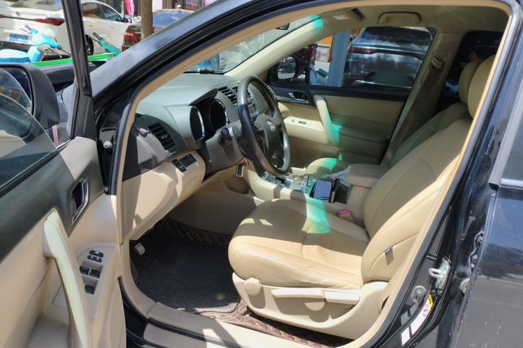 Used Toyota Highlander 2012 3.5L 4x4 7-Seater Elite Edition Driver Seat
