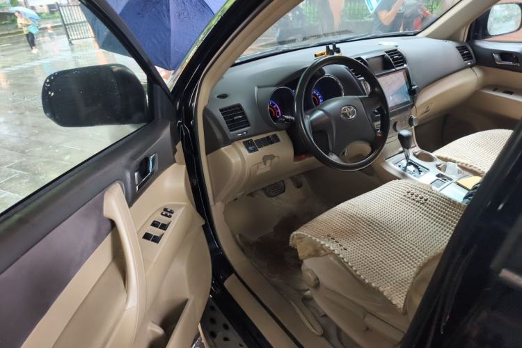 Used Toyota Highlander 2012 2.7L Two-Wheel Drive 7-Seater Elite Edition Driver Seat