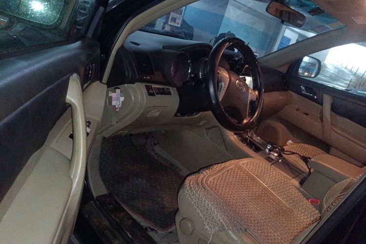 Used Toyota Highlander 2012 2.7L 2WD 5-Seater Elite Edition Driver Seat