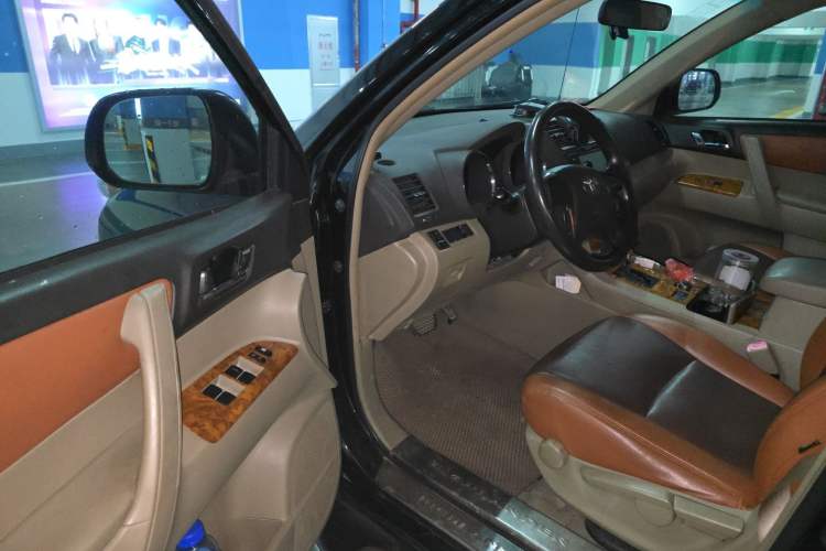 Used Toyota Highlander 2012 2.7L 2WD 5-Seater Elite Edition Driver Seat