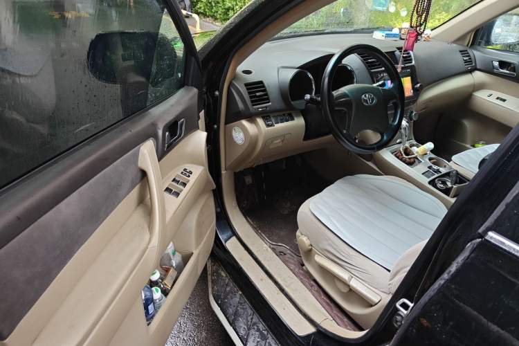 Used Toyota Highlander 2012 2.7L 2WD 5-Seater Elite Edition Driver Seat