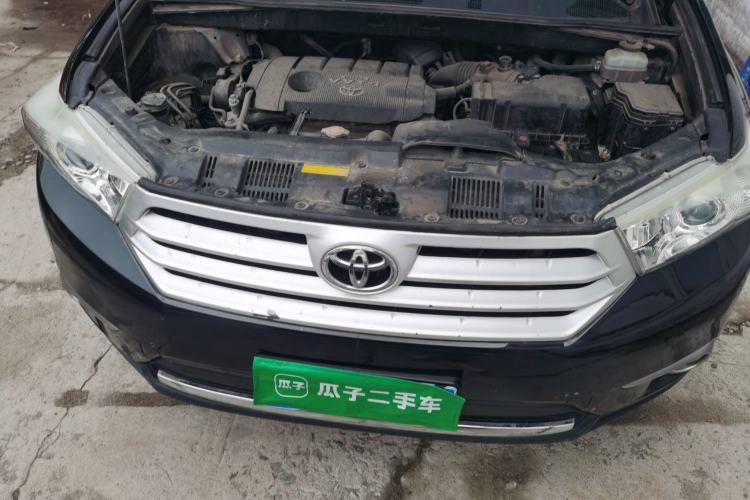 Used Toyota Highlander 2012 2.7L Two-Wheel Drive 5-Seater Sport Edition Engine Bay