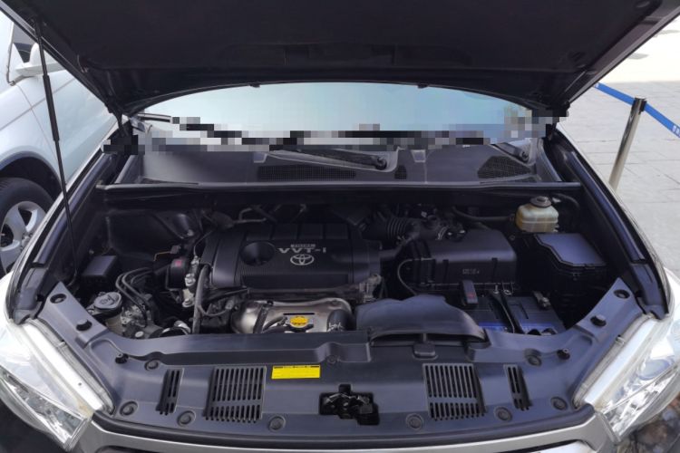 Used Toyota Highlander 2012 2.7L Two-Wheel Drive 7-Seater Luxury Edition Engine Bay