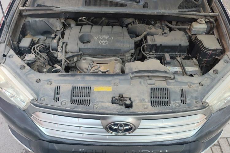 Used Toyota Highlander 2012 2.7L Two-Wheel Drive 7-Seater Luxury Edition Engine Bay