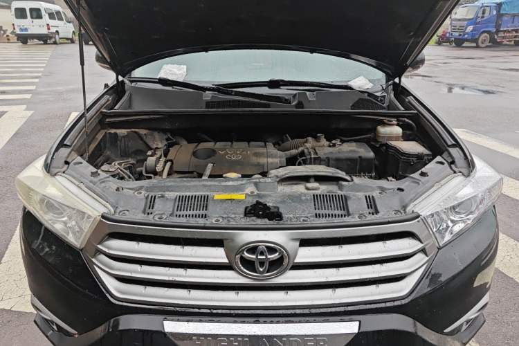 Used Toyota Highlander 2012 2.7L 2WD 5-Seater Elite Edition Engine Bay