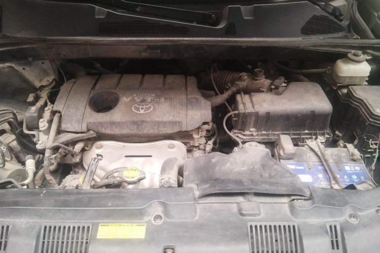 Used Toyota Highlander 2012 2.7L Two-Wheel Drive 5-Seater Sport Edition Engine Bay