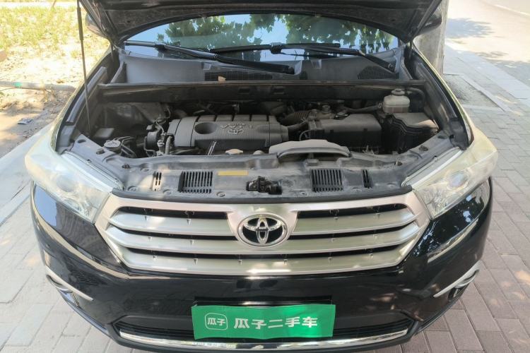 Used Toyota Highlander 2012 2.7L Two-Wheel Drive 7-Seater Luxury Navigation Edition Engine Bay