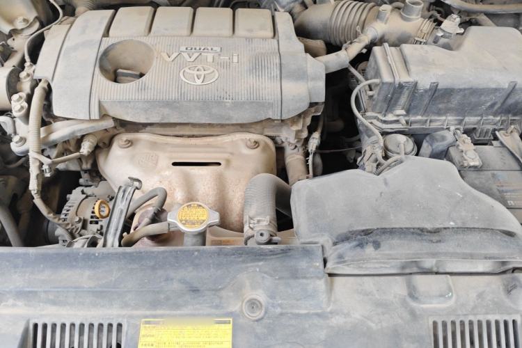 Used Toyota Highlander 2012 2.7L Two-Wheel Drive 5-Seater Sport Edition Engine Bay