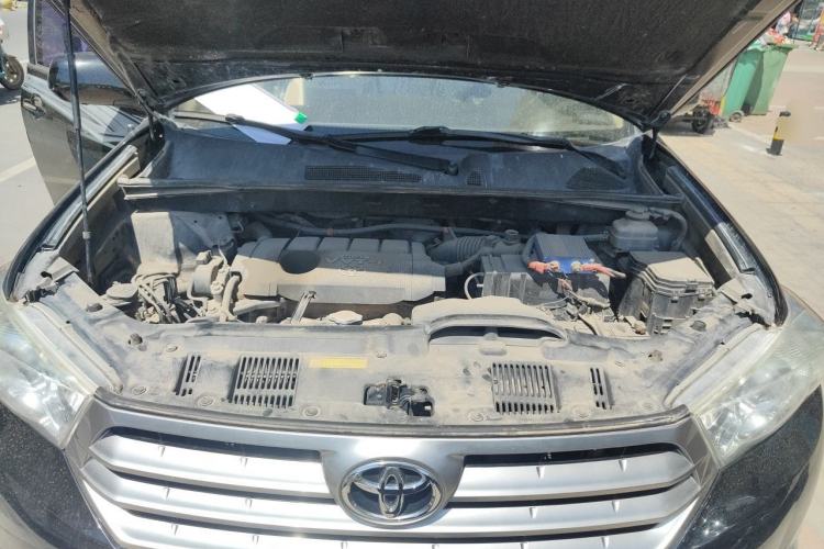 Used Toyota Highlander 2012 2.7L 2WD 5-Seater Elite Edition Engine Bay