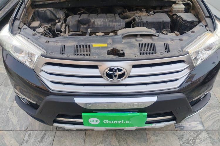 Used Toyota Highlander 2012 2.7L Two-Wheel Drive 7-Seater Luxury Navigation Edition Engine Bay