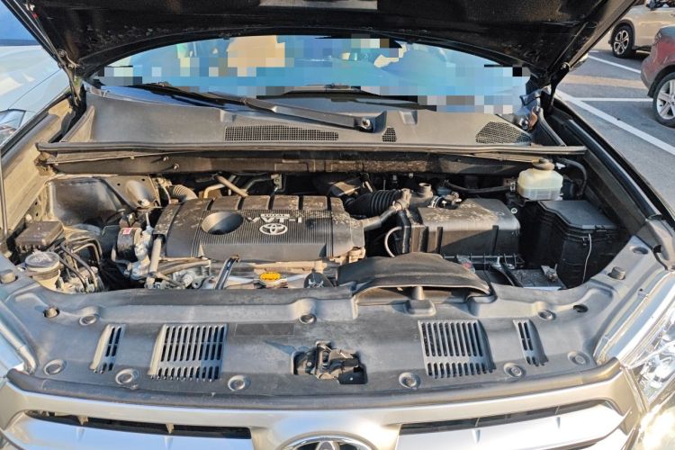 Used Toyota Highlander 2012 2.7L Two-Wheel Drive 7-Seater Luxury Navigation Edition Engine Bay