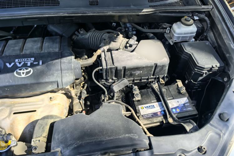 Used Toyota Highlander 2012 2.7L Two-Wheel Drive 5-Seater Sport Edition Engine Bay