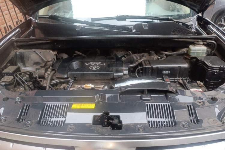 Used Toyota Highlander 2012 2.7L Two-Wheel Drive 7-Seater Luxury Edition Engine Bay