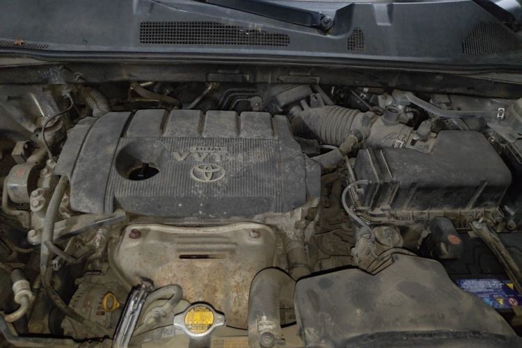 Used Toyota Highlander 2012 2.7L Two-Wheel Drive 7-Seater Luxury Edition Engine Bay