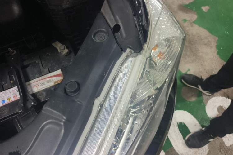 Used Toyota Highlander 2012 2.7L 2WD 5-Seater Elite Edition Engine Bay Left
