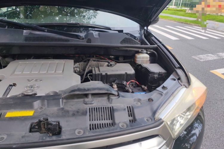 Used Toyota Highlander 2012 3.5L 4x4 7-Seater Luxury Edition Engine Bay Left