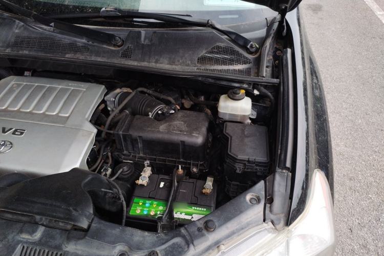 Used Toyota Highlander 2012 3.5L 4x4 7-Seater Elite Edition Engine Bay Left