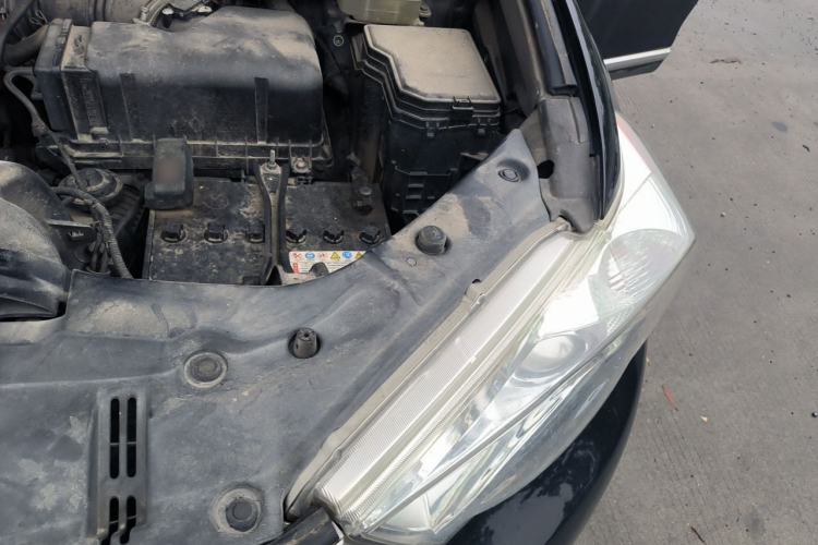 Used Toyota Highlander 2012 3.5L 4x4 7-Seater Elite Edition Engine Bay Left